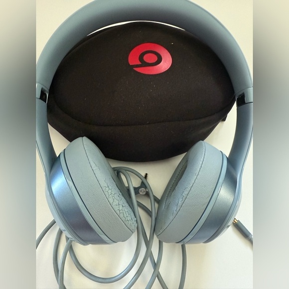 Beats by Dr. Dre Solo On-Ear Headphones‎ - Light Blue - Picture 16 of 16